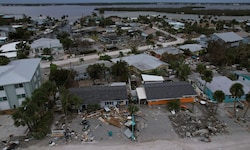 Verstreute Trümmer in Manasota Key in Florida nach dem Durchzug von Hurrikan „Milton“