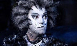 Musical „Cats“: Faszinierende Kostüme verwandeln die Sängerdarsteller in „wahre Katzen“