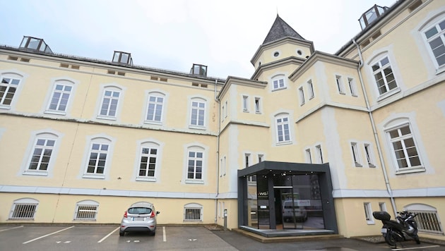 Around 39 judges work in the time-honored building in Michael-Gaismair-Straße. (Bild: Birbaumer Christof/Krone KREATIV)