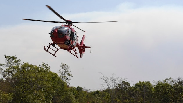 A fire department helicopter in Brazil (symbolic image) (Bild: APA/AFP)