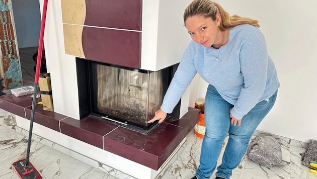 On June 8, everything in the Gruber family's home was flooded, rendering the furniture unusable. Some of the damage from that night is still visible today. (Bild: Christian Schulter)