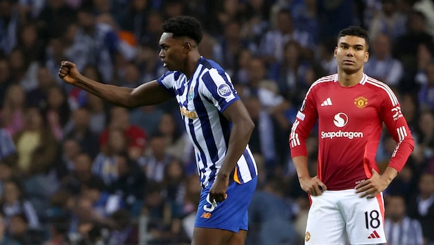 Samu Omorodion (left) is currently giving FC Porto a lot of pleasure. (Bild: AP/Luis Vieira)