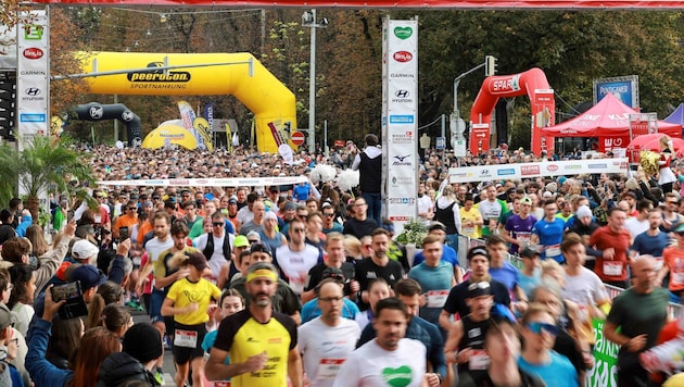 Über 11.000 Läufer sorgten beim Graz Marathon für einen neuen Rekord. (Bild: grazmarathon/gepa)