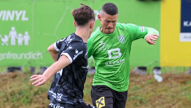 A goal from Nika (right) was not enough for Grünau. (Bild: Tröster Andreas/Kronen Zeitung)