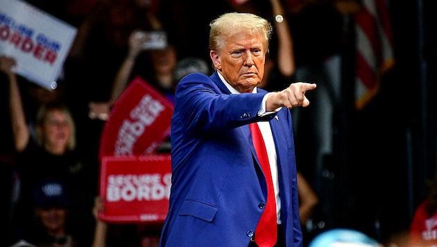 Donald Trump at an election rally in the US state of Arizona (Bild: APA/AFP/Caitlin O‘Hara)