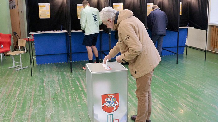 High cost of living and fear of a Russian attack were among the most important issues in this ...