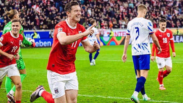 Michael Gregoritsch and his team-mates celebrated a resounding victory against Norway. (Bild: Urbantschitsch Mario)