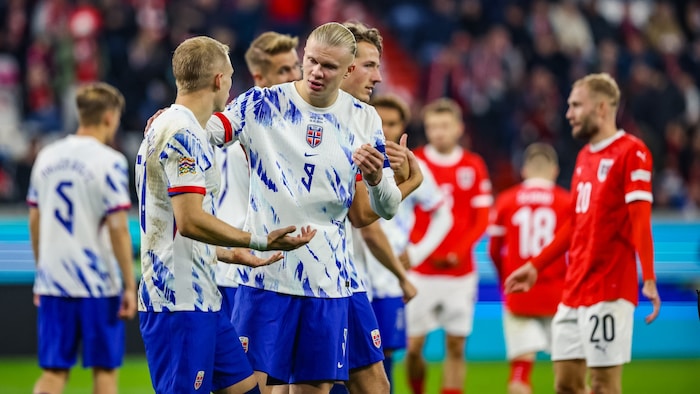 Norway's press comes down hard on Erling Haaland (center) and Co. 