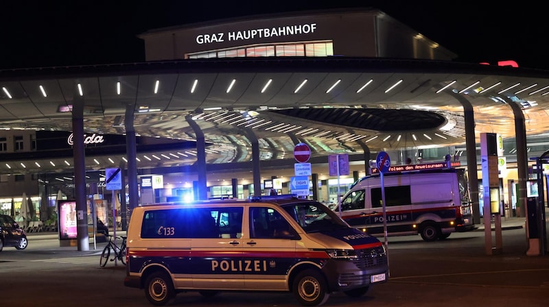 Graz Central Station was the first in the eerie series on September 30. (Bild: Jauschowetz Christian)