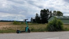 Scooter werden „wild“ an nicht dafür vorgesehenen Plätzen abgestellt.  (Bild: ZVG)