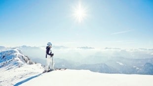 Auf dem Hochkar in den Ybbstaler Alpen herrscht Schneegarantie – nur eines von zehn Skigebieten, das mit der Saisonkarte nach Belieben befahren werden kann. (Bild: NÖ Werbung/Andreas Jakwerth)