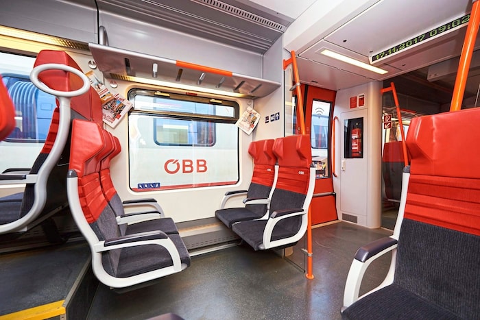 Mit der Ausstattung der Waggon und dem Bahnpersonal sind die Fahrgöste durchwegs zufrieden.