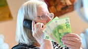 Beinahe täglich werden in Kärnten Opfer von skrupellosen Betrügern telefonisch über den Tisch ...