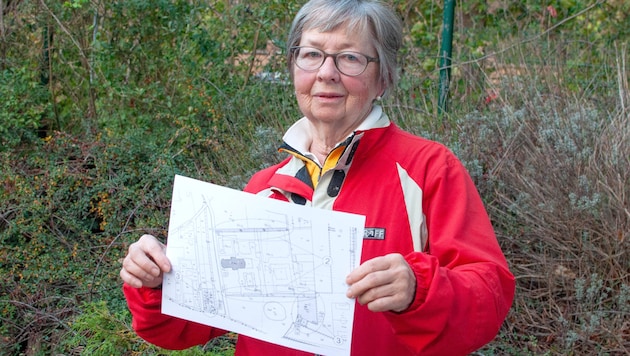 Veronika Fischer fears massive restrictions for her if her property is rezoned. (Bild: Doris Seebacher)