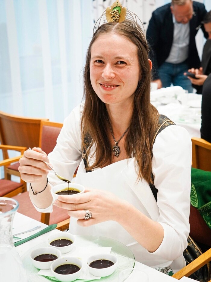 The wine queen Magdalena also loves kernel oil and enriched the top-class jury