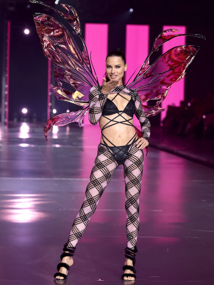  Adriana Lima