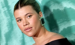Sofia Richie hatte eigenen Angaben zufolge sechs Wochen lang Wehen. „Ich hatte wirklich Angst“, ...