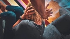 Frauen kommen in vielen Fällen aus einer gewalttätigen Beziehung nicht mehr von allein heraus.