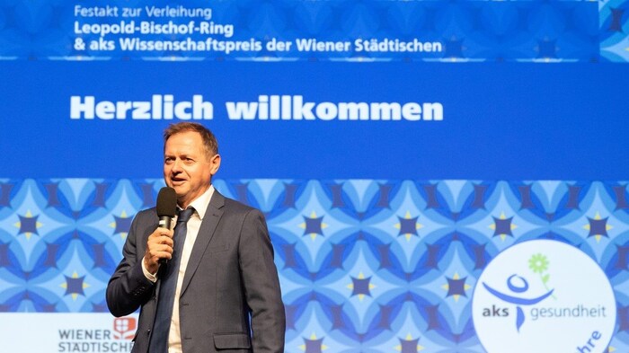 Das 60-jährige Bestehen des Arbeitskreises für Vorsorge und Sozialmedizin (aks) wurde vor kurzem in Feldkirch gefeiert. Im Rahmen dieser Veranstaltung wurden auch die Ergebnisse einer Umfrage zum Thema Gesundheit präsentiert.