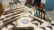 Hunderte Schusswaffen wurden beschlagnahmt. (Symbolbild)