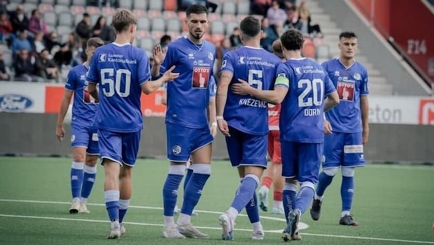 Adrian Grbic (center) wants to find his scoring touch again at Luzern. (Bild: FC Luzern)