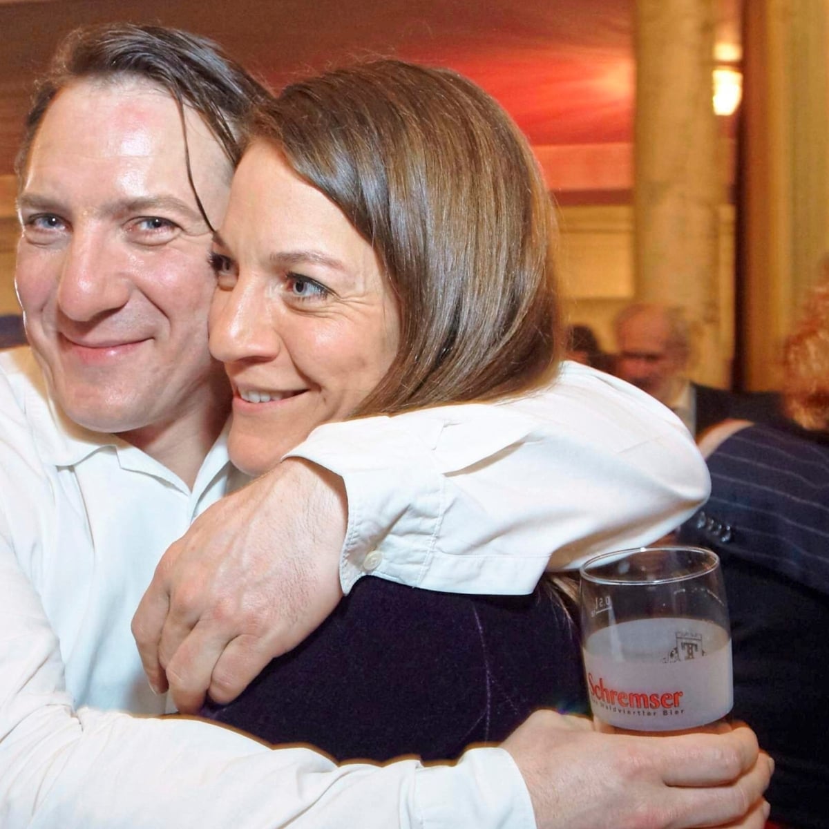 Wrze und Wrstel - Palfraders Schwester ist prmierte Saucen-Queen |  krone.at
