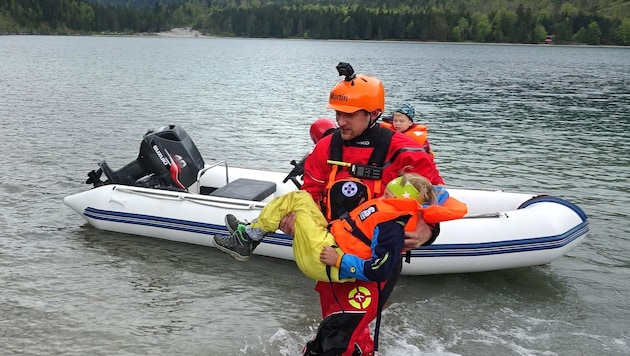 In an emergency, the Tyrolean water rescuers will also be deployed abroad from 2025. They can be called upon in crisis areas. (Bild: ZOOM.TIROL)