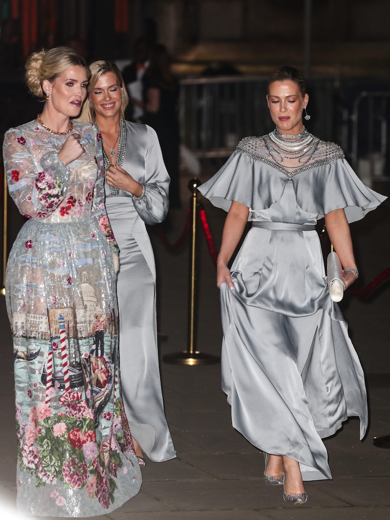 Lady Kitty Spencer, Lady Amelia Spencer und Lady Eliza Spencer (Bild: picturedesk.com/John Rainford / Action Press)