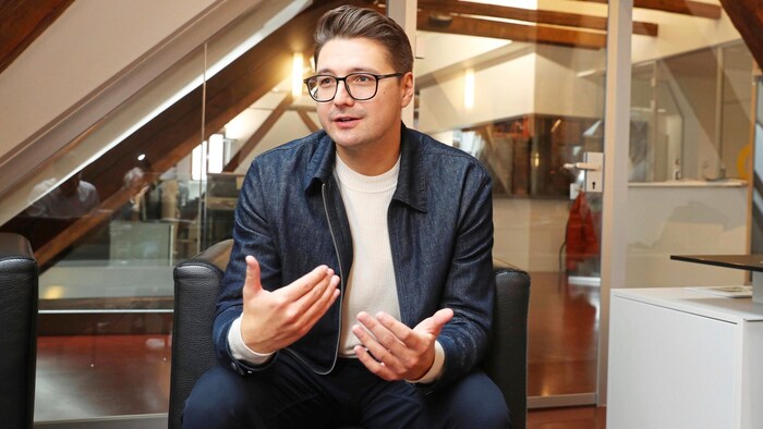 Niko Swatek, Spitzenkandidat für die Neos.