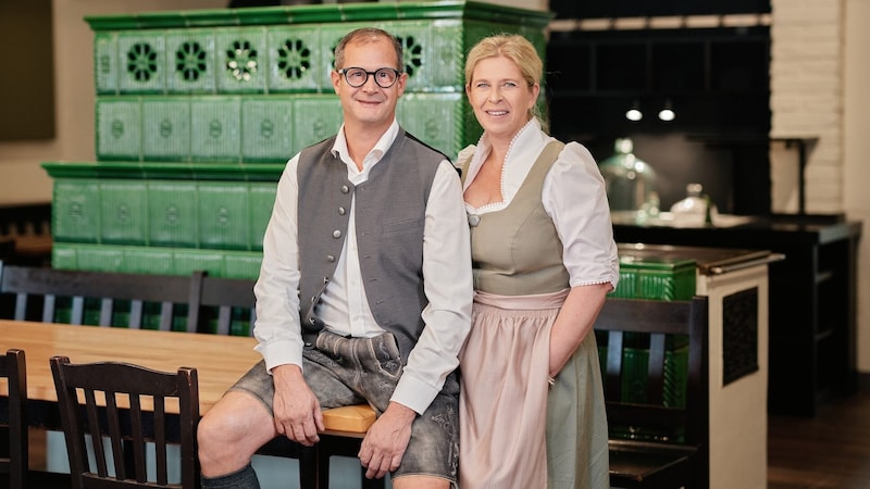 Christine and Matthias Kraxberger ran the Hofwirtshaus until 2013, and from November 1 they will be breathing new life into the traditional restaurant. (Bild: © Klaus Mittermayr)