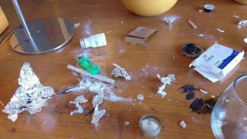 There was aluminum foil on the table in Payne's room. There was also a white powder. (Bild: Photo Press Service)