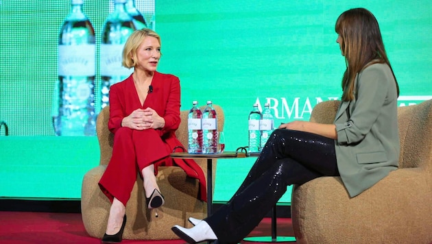 Likeable and uncomplicated: Cate Blanchett in conversation with presenter Mari Lang. (Bild: Tuma Alexander/Starpix/ Alexander TUMA)