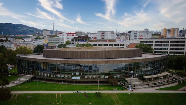 Die turbulenten Wochen im Brucknerhaus gehen weiter. (Bild: Pressefoto Scharinger © Daniel Scharinger)