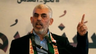 Der getötete Hamas-Chef Yahya Sinwar (hier auf einem Archivbild) gilt als Drahtzieher des Massakers vom 7. Oktober 2023. (Bild: AFP/Mohammed Abed)