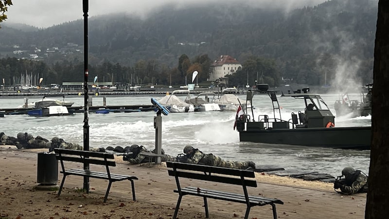 Die Landung der „Siebten“ in der Ostbucht. (Bild: Klaus Loibnegger)