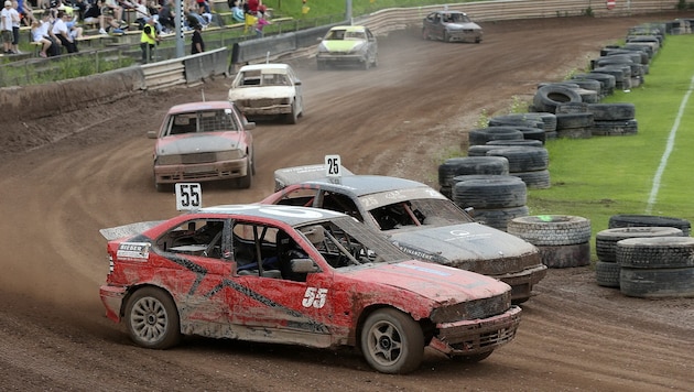 In the Natschbach oval, nothing will be given away at the stock car finale. (Bild: Walter Vogler/Weitsicht.cc)