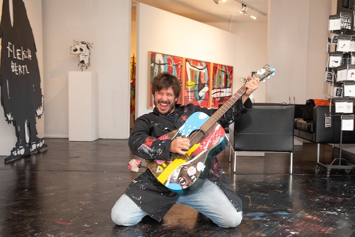 Püribauer originally wanted to make music. His hit "I bin da klane Biber" is often played on ...