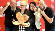 „Fritzis Theatergruppe“ sammelt bei ihren Vorstellungen Spenden – obwohl es nur ein kleiner ...