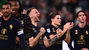 Juventus jubelte spät.
