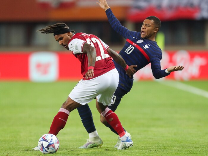 Valentino Lazaro in the ÖFB team kit