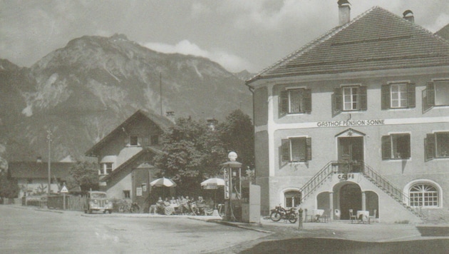 The "Sonne" inn in Nassereith at the beginning of the 20th century. In the 1970s, there were twelve inns at the foot of the Fernpass in the "best of times". (Bild: Archiv Tiefenbrunner)