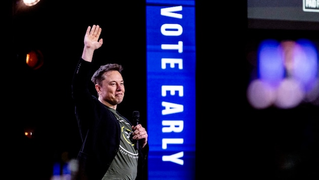 Elon Musk has already supported Donald Trump's campaign with 75 million dollars. (Bild: AP/Sean Simmers)