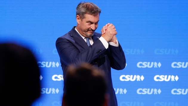 Bavaria's Minister President Markus Söder a week ago at the CSU party conference in Augsburg. In a new poll, his party is in a better position than it has been for six years. (Bild: AFP)