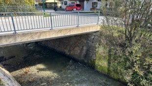 Der Mann stürzte in die Brixentaler Ache. (Bild: zoom.tirol)