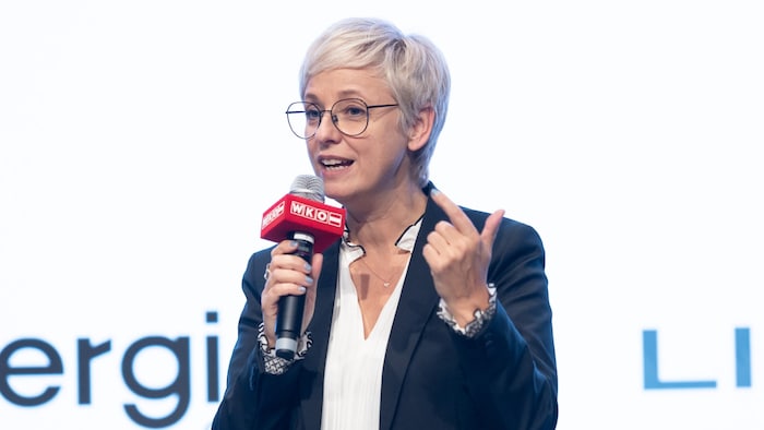 „Ich glaube, wir müssen mit einer gewissen Objektivität und Gelassenheit an das Thema ...