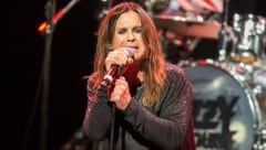 Ozzy Osbourne wird nie wieder auf Tournee gehen. Den wahren Grund dafür enthüllt er jetzt.  (Bild: AP ( via APA) Austria Presse Agentur/Paul A. Hebert/Invision)