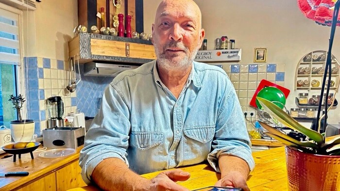 Doesn't know whether to laugh or cry: Michael H. visiting the "Krone".