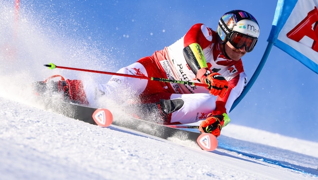 Patrick Feurstein is feeling great again after his return to Rossignol - as he showed during training on the race slope in Sölden. (Bild: GEPA pictures)