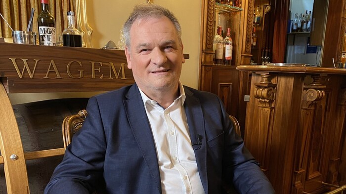 Der stellvertretende Bezirksvorsteher von Floridsdorf, Christian Klar (ÖVP), wird bei der ...