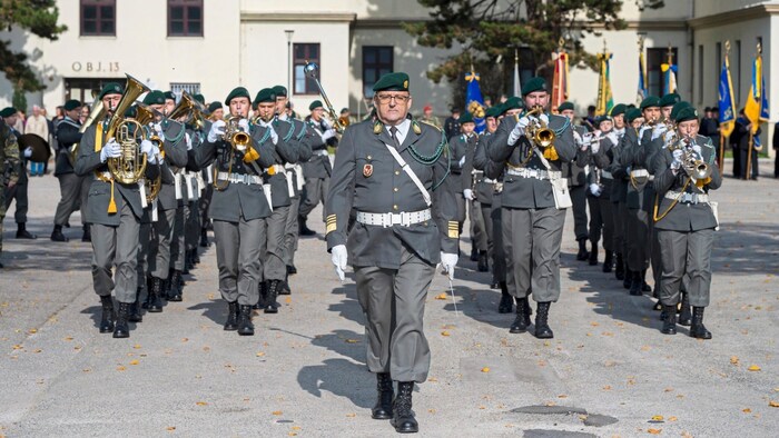 Ceremonial handover of command in the Hesser barracks in St. Pölten.